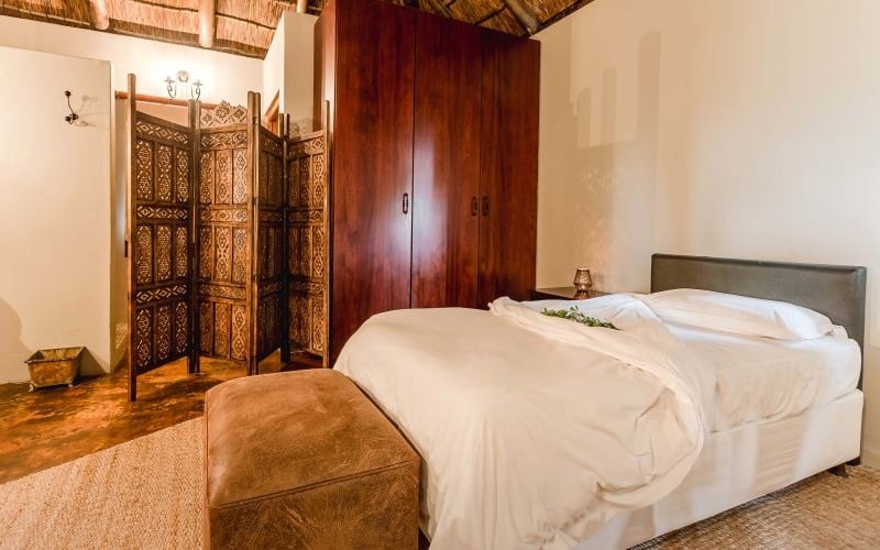 Hlosi  Lodge 20